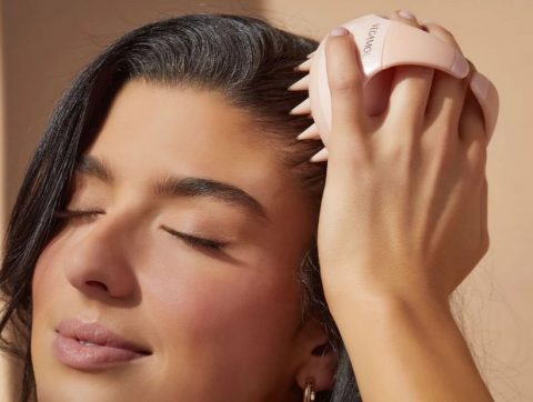scalp massage for hair growth